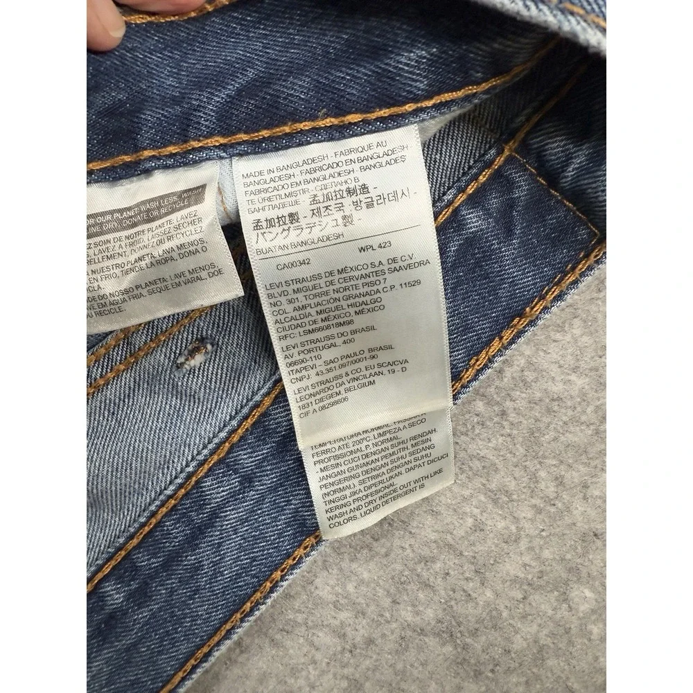 Levi's 505 Men's Jeans 38x29 Regular Fit Straight Leg Medium Wash Blue Denim